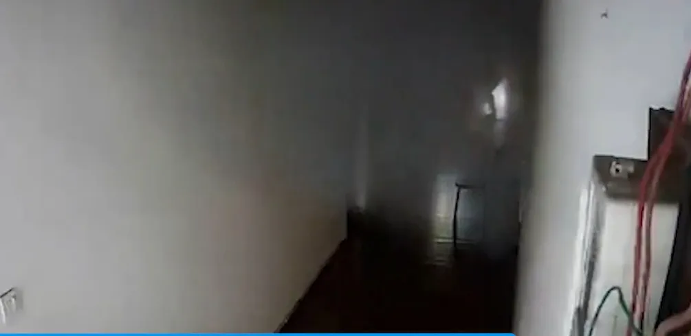 10倍配资可以找谁代注册 因室友电瓶燃爆全身90%烧伤, 大学生起诉8被告